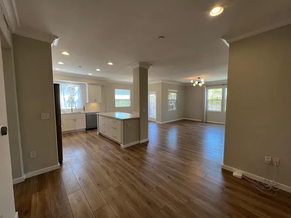 13080 Pacific Promenade, Playa Vista, CA