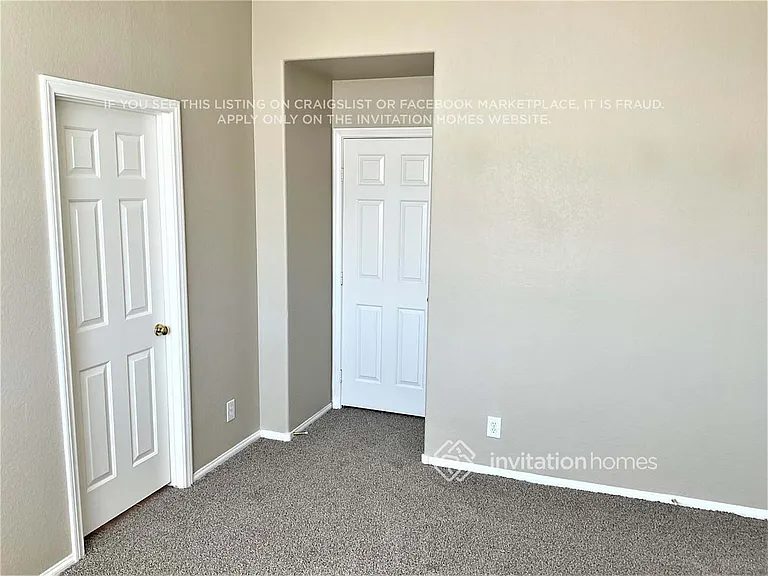 7900 Turtle Cove Ave — Photo 9