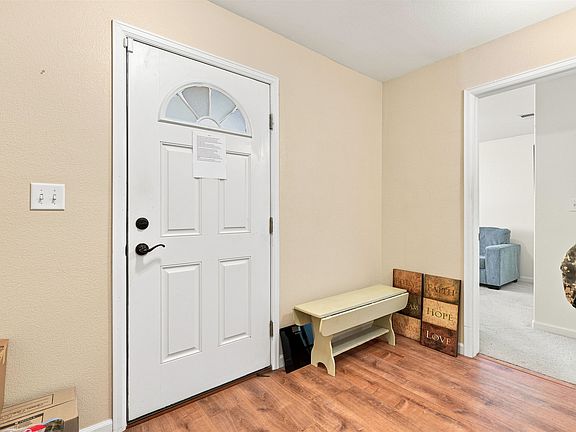 2nd image of 2902 Walnut Ave