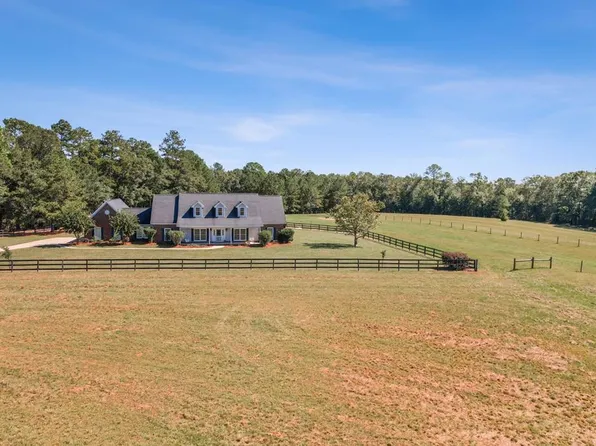 1690 Benton Store Rd, Columbia, AL 36319