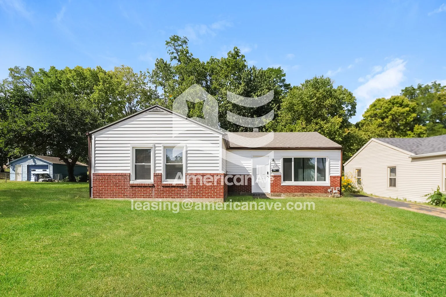 649 Oakleaf Dr photo 1