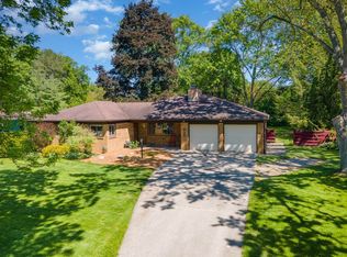 929 Balfour St, Midland, MI 48640