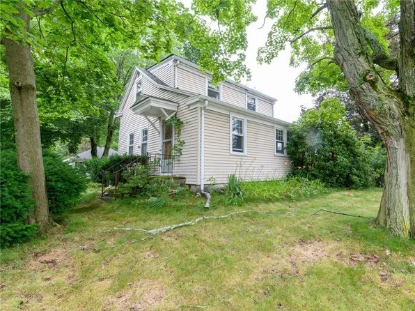 209 Waterman Ave, North Providence, RI 02911