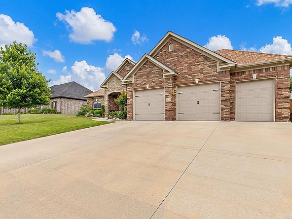 2nd image of 2144 Avondale Dr