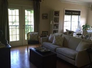 106-302 Sunset Cir, Greensboro, NC 27408