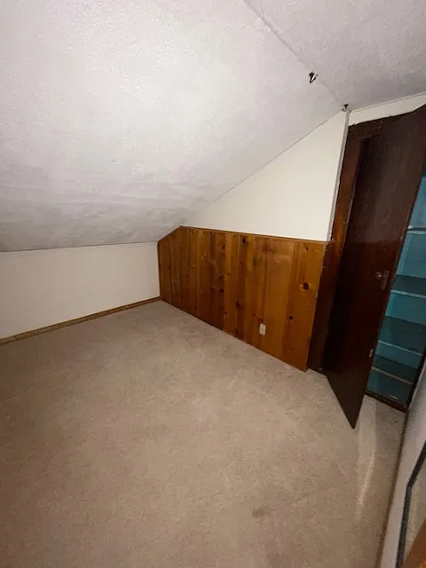 4 bed, $2,100 — Photo 4