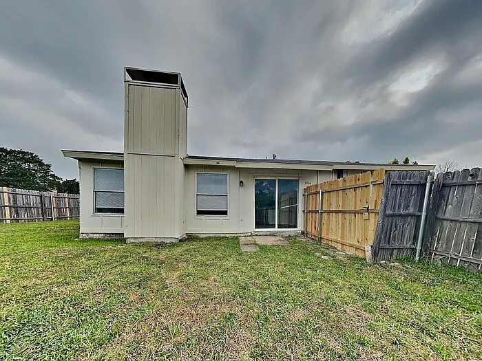 1106 Highmont Pl — Photo 19