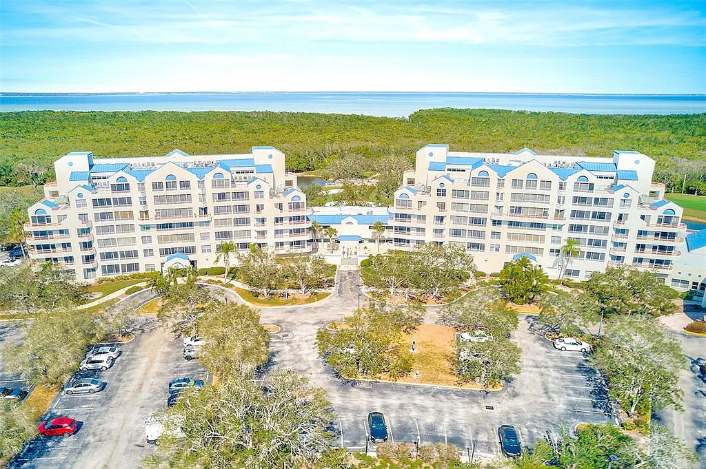 Building Photo - 2333 Feather Sound Dr #B101