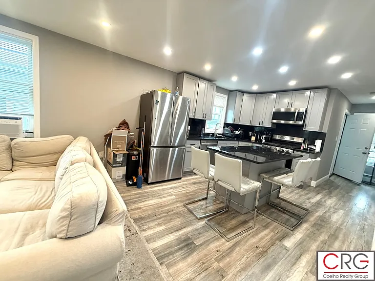 14 Vermont Ave #3 — Photo 14