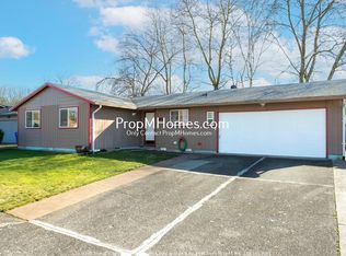 3010 NE 24th St, Gresham, OR 97030