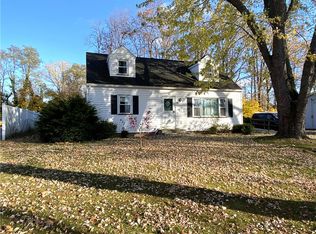 36 Idlewood Dr, Brockport, NY 14420