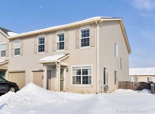 2828 Troon Dr, Montgomery, IL 60538