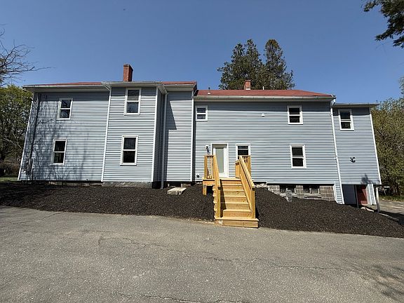 3rd image of 32 Main St
