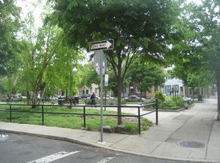 824 Fitzwater St APT 3, Philadelphia, PA 19147