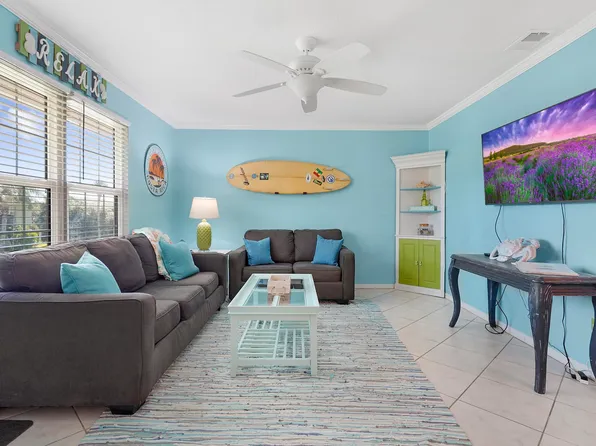 8 Clipper Ct, Saint Augustine, FL 32080