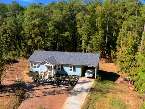 325 Shank Dr, Brookeland, TX 75931