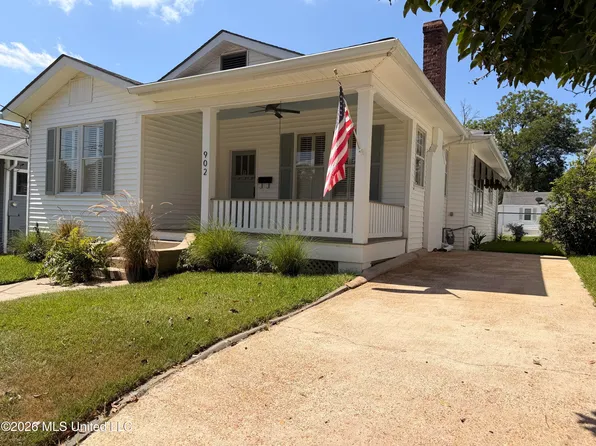 902 Washington St, Natchez, MS 39120