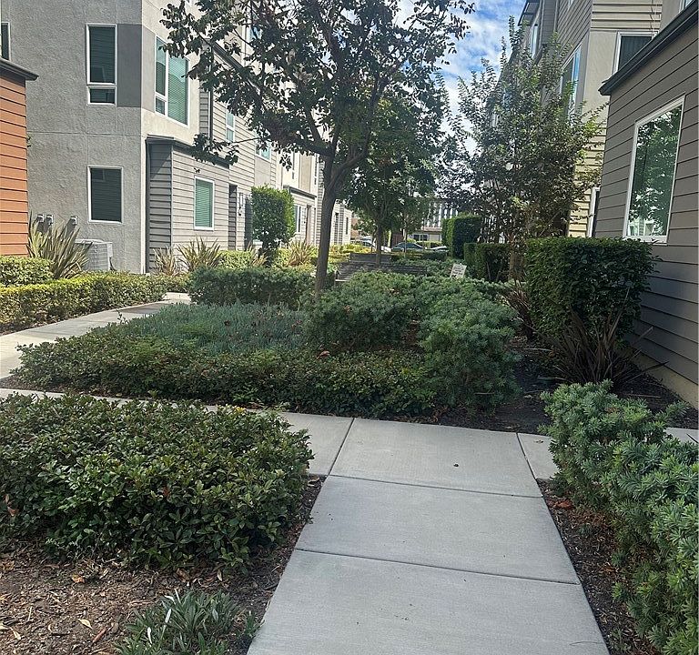 1st image of 8013 Olive Ln