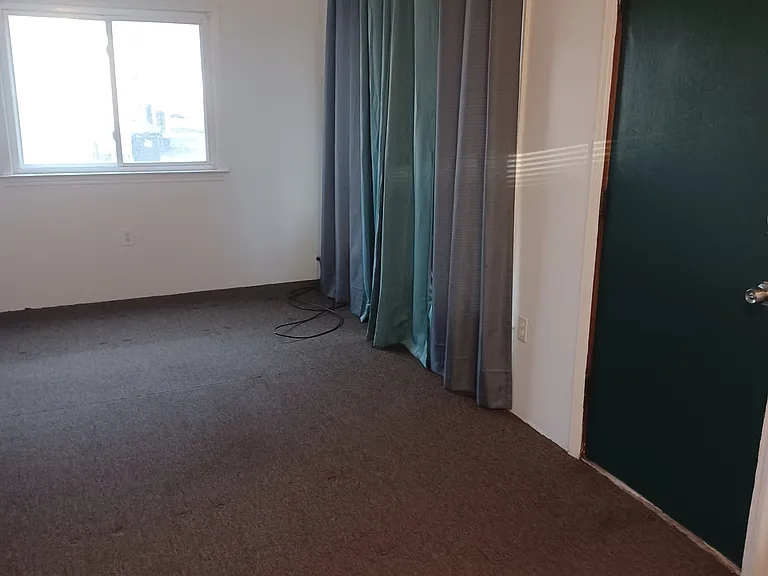 8735 Leroy St — Photo 3
