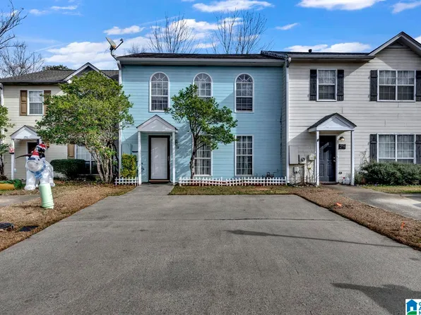 218 Willow Point Cir, Alabaster, AL 35007