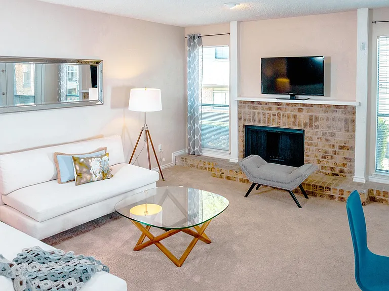 Chisholm Place — Photo 1