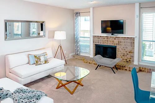 Chisholm Place Photo 1