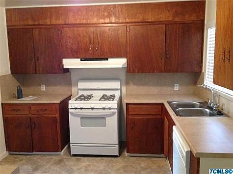 3rd image of 748 E Cypress Ave