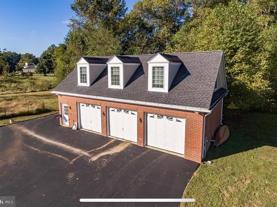8400 Megan Ln #1