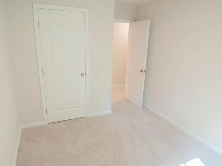 261 Christiana Ln #F — Photo 14