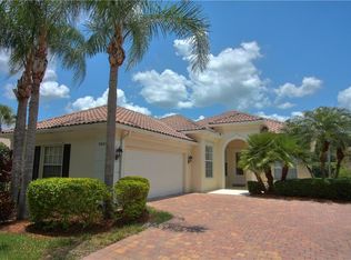 5687 Ferrara Dr, Sarasota, FL 34238