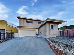 4320 W 116th St, Hawthorne, CA 90250