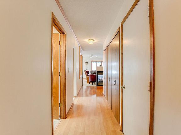 3rd image of 7274 218th St N