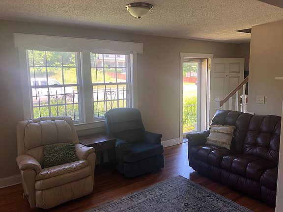 5th image of 2307 Sunset Pl