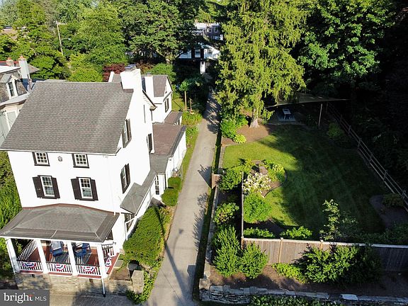 4th image of 420 W Allens Ln