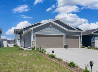 6365 83rd Ave S, Horace, ND 58047