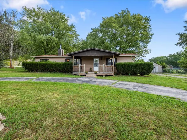 4726 Michelle Dr, House Springs, MO 63051