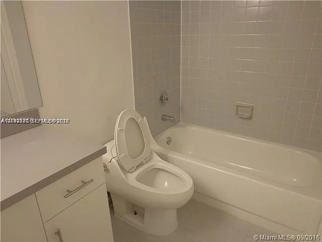 540 S Park Rd #159 — Photo 8