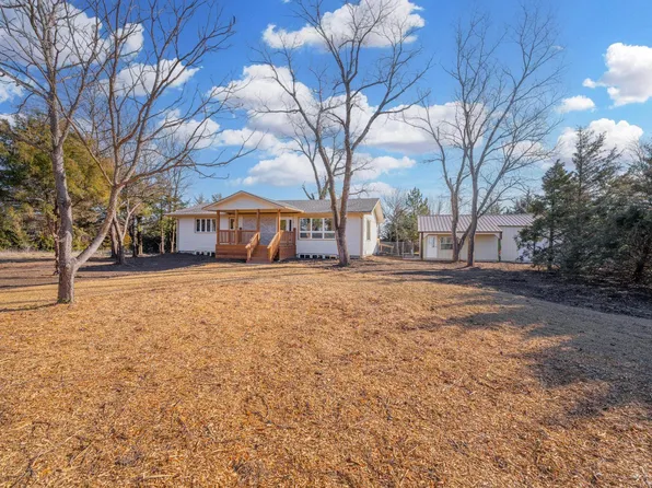 4936 NW County Line Rd, Benton, KS 67017