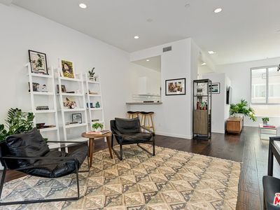 11815 Laurelwood Dr UNIT 9, Studio City, CA, 91604