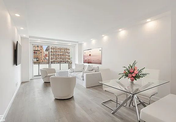 2nd image of 300 E 40th St APT 21W