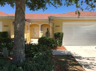 6247 Mandalay Cir, Naples, FL 34112
