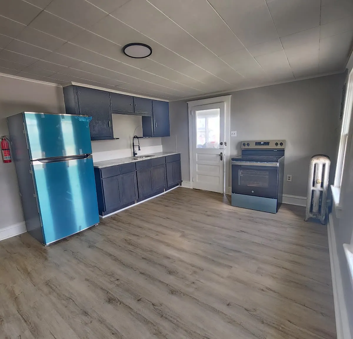 1 bed, $1,045 — Photo 2