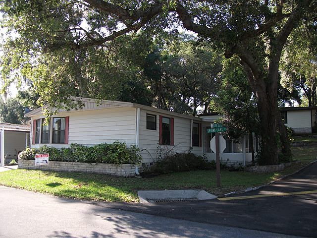 1st image of 410 Spring Lake Dr