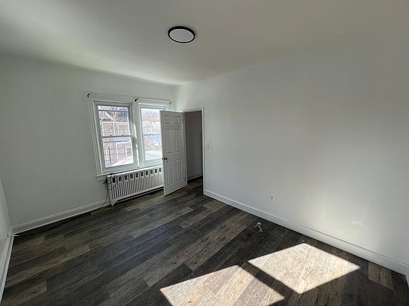3rd image of 8578 114th St Floor 2