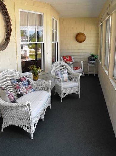 Enclosed Porch Entry