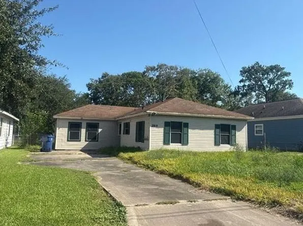 2918 3rd Ave N, Texas City, TX 77590