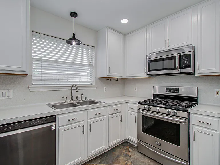 18303 Brenwood Manor Dr — Photo 11