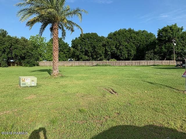 1st image of 138 Carribean Dr