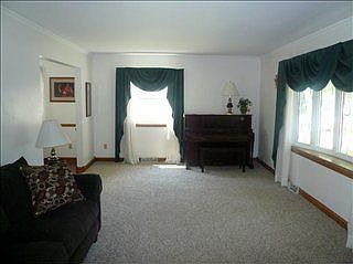 2nd image of 1308 Monticello Park Dr