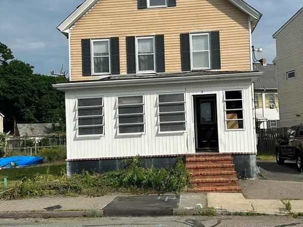 3 A&b Barnum St, Taunton, MA 02780